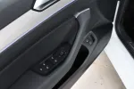 Volkswagen Passat OXX-298 carousel thumbs