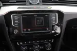 Volkswagen Passat OXX-298 carousel thumbs
