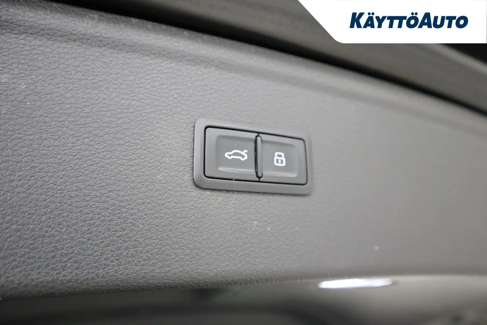 Audi Q5 JKK-873 carousel image