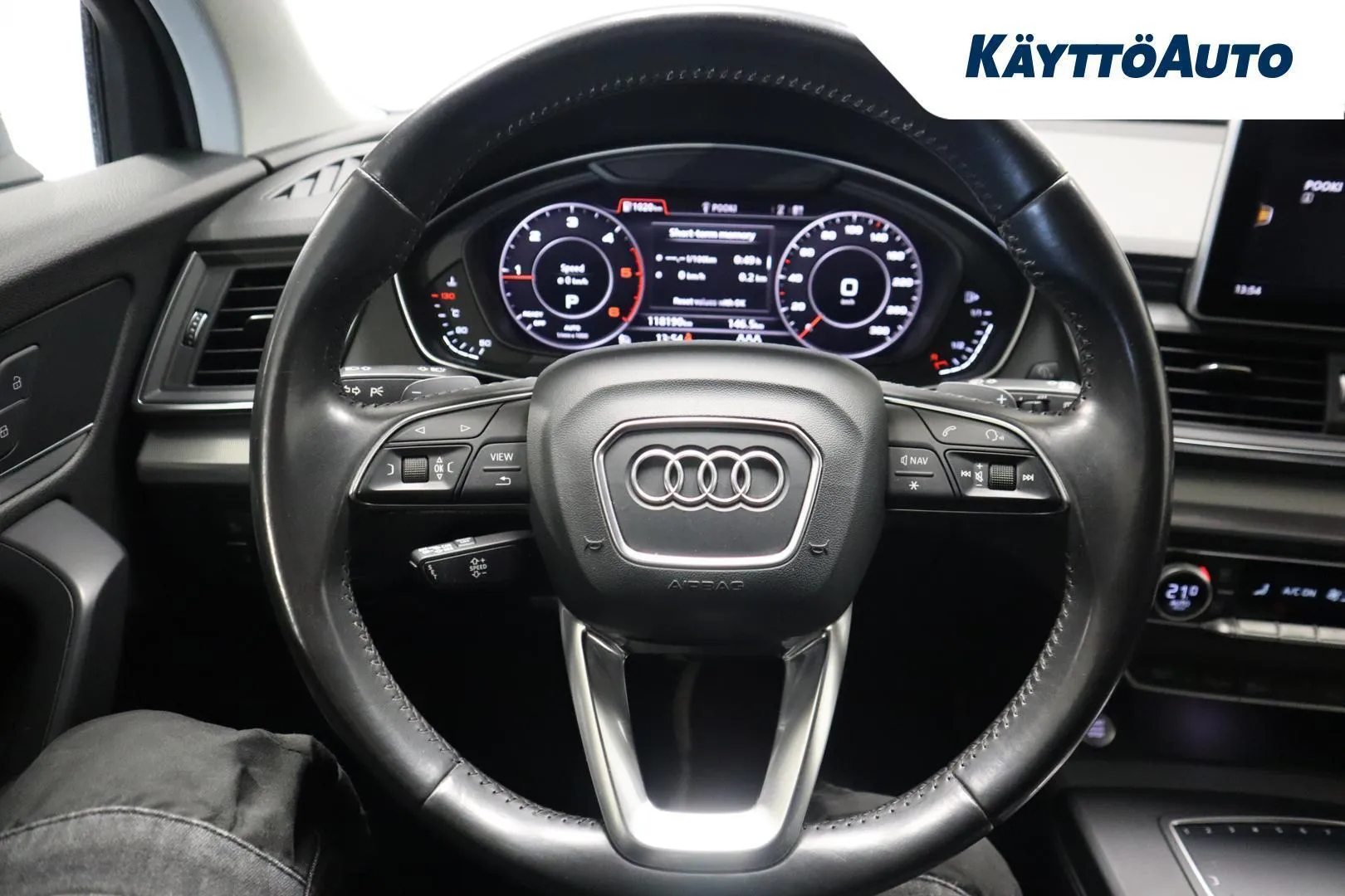 Audi Q5 JKK-873 carousel image