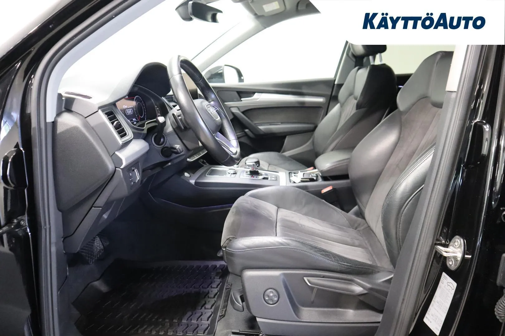 Audi Q5 JKK-873 carousel image