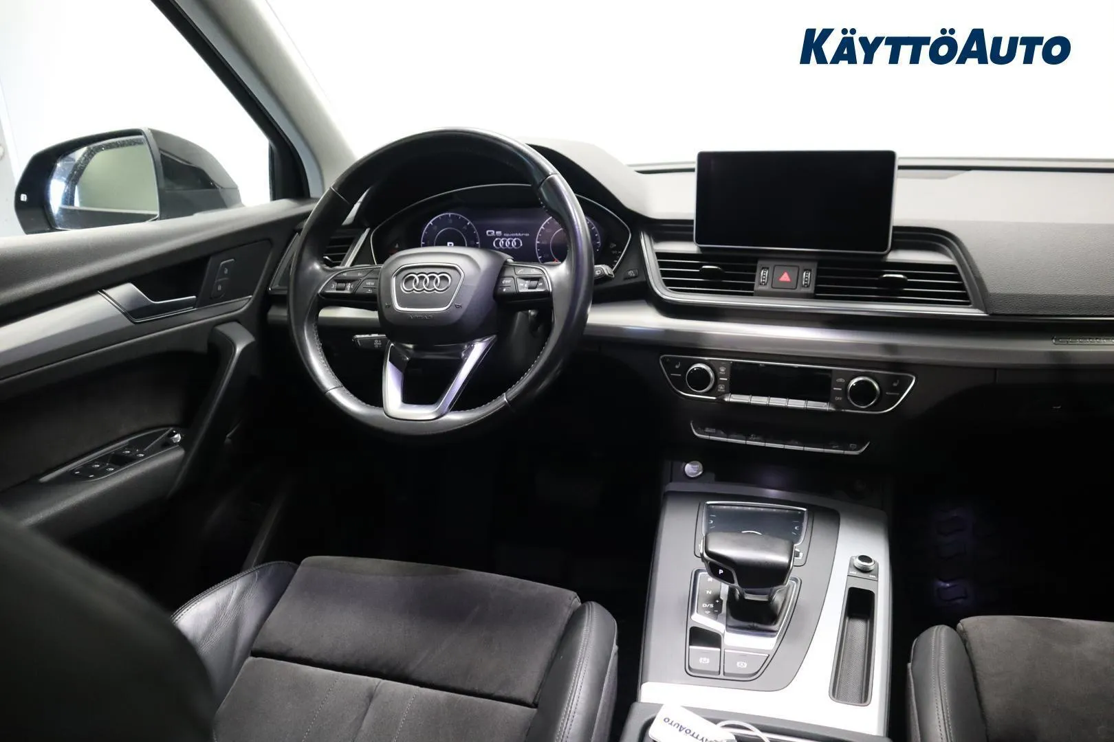 Audi Q5 JKK-873 carousel image