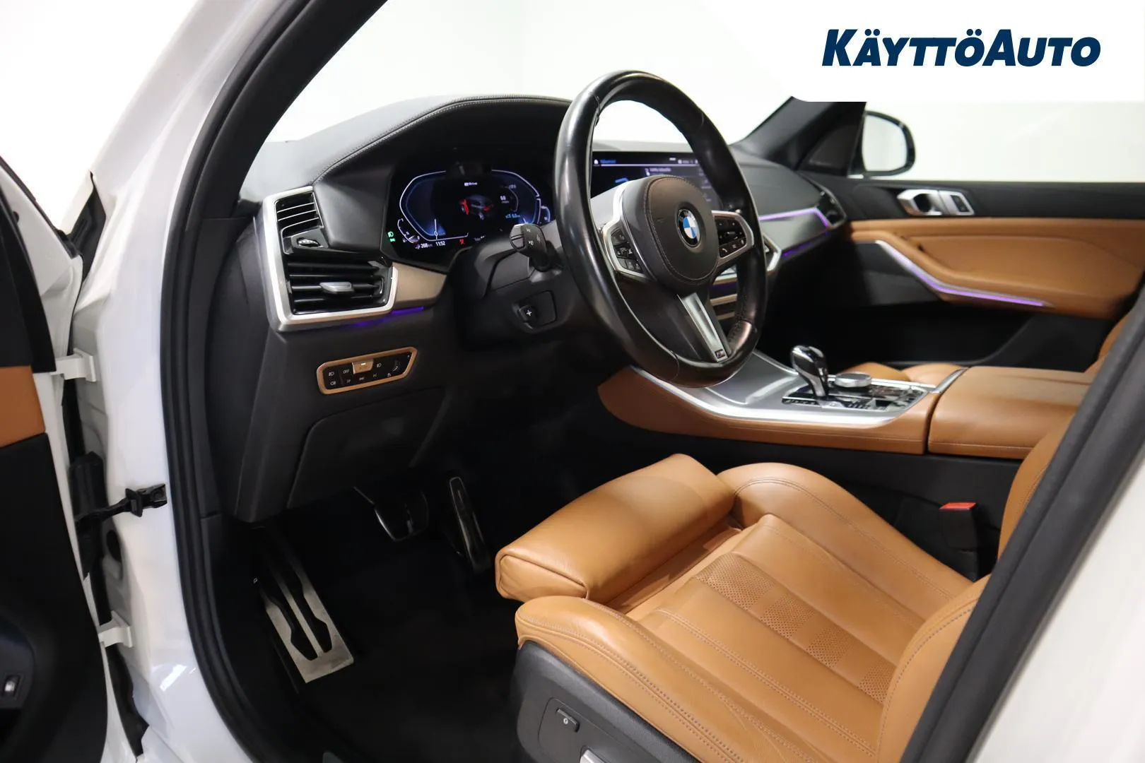 BMW X5 SOM-873 carousel image