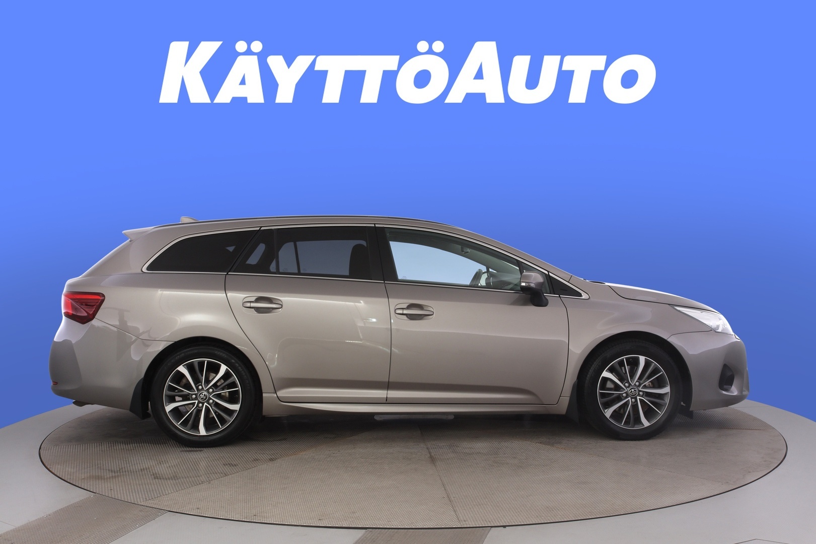 Toyota Avensis 2016, kuva 6/27