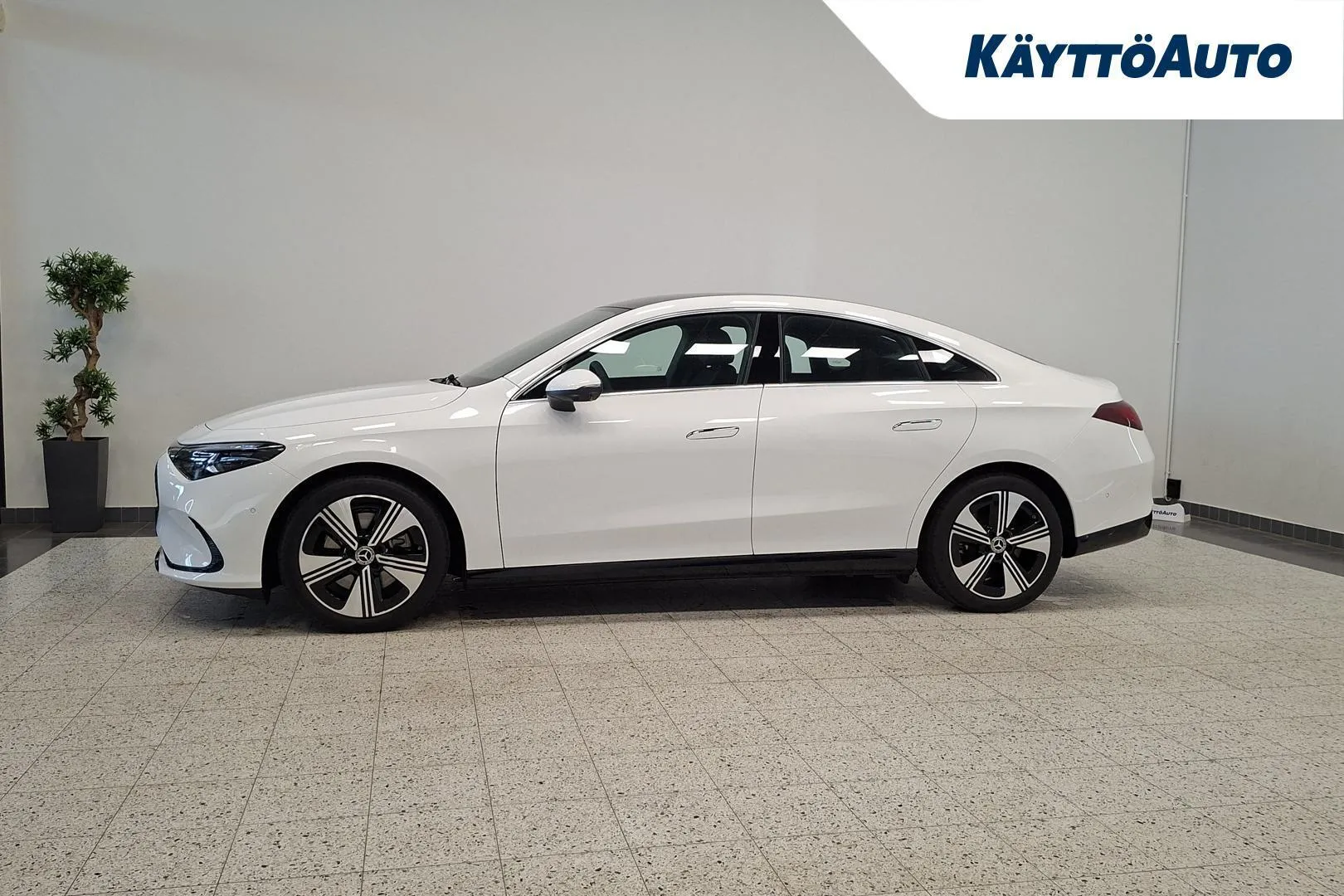 MERCEDES-BENZ CLA YMR-289 carousel image