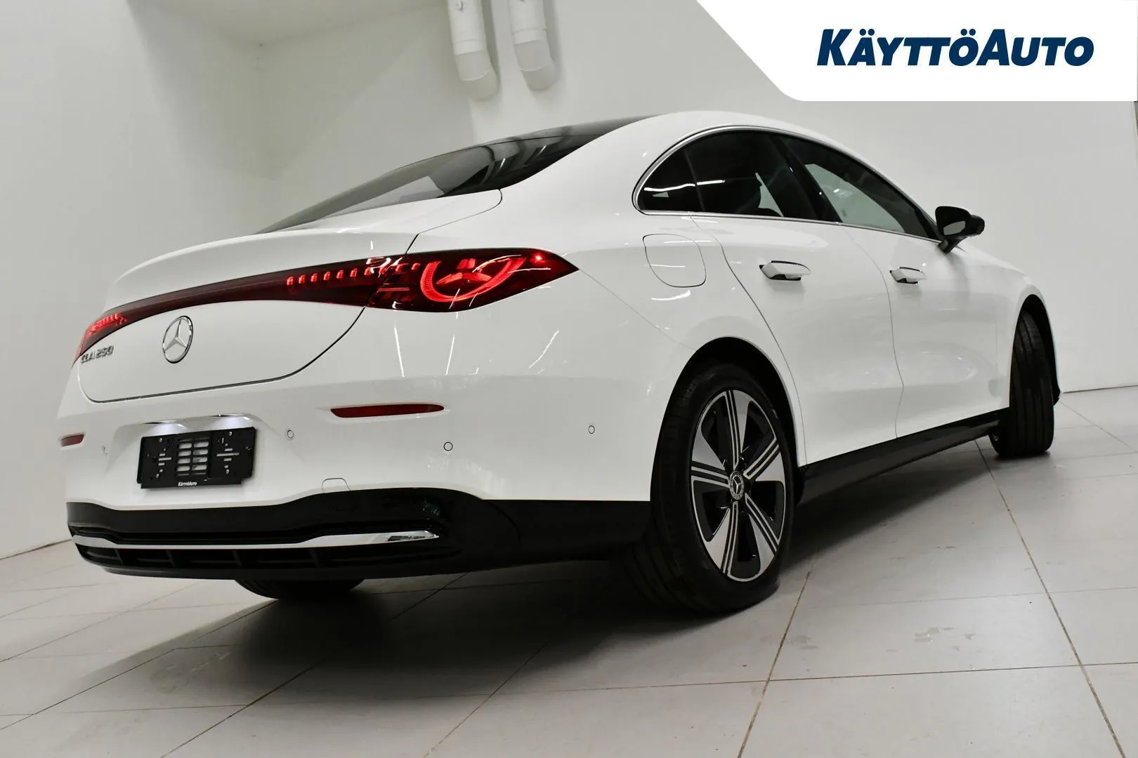 MERCEDES-BENZ CLA YMR-289 carousel image