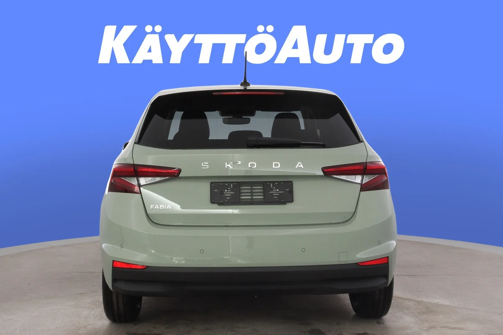 Skoda Fabia YMS-432 carousel image