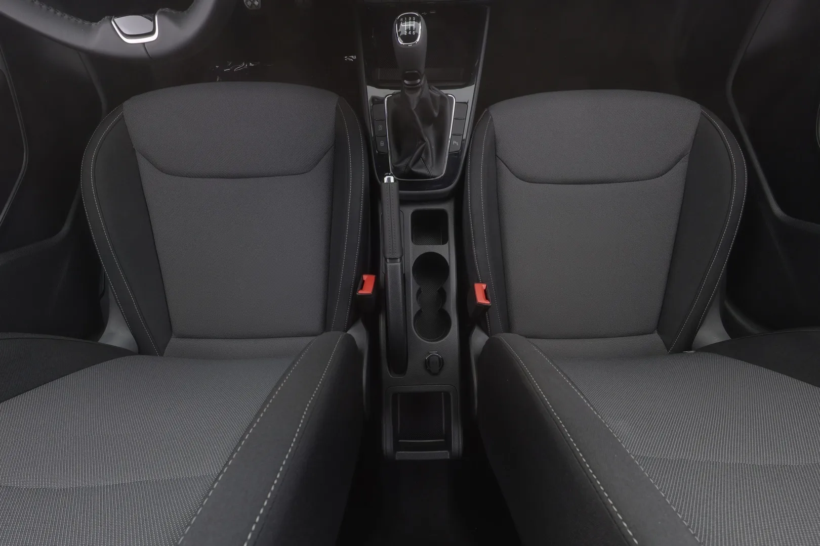 Skoda Fabia YMS-432 carousel image