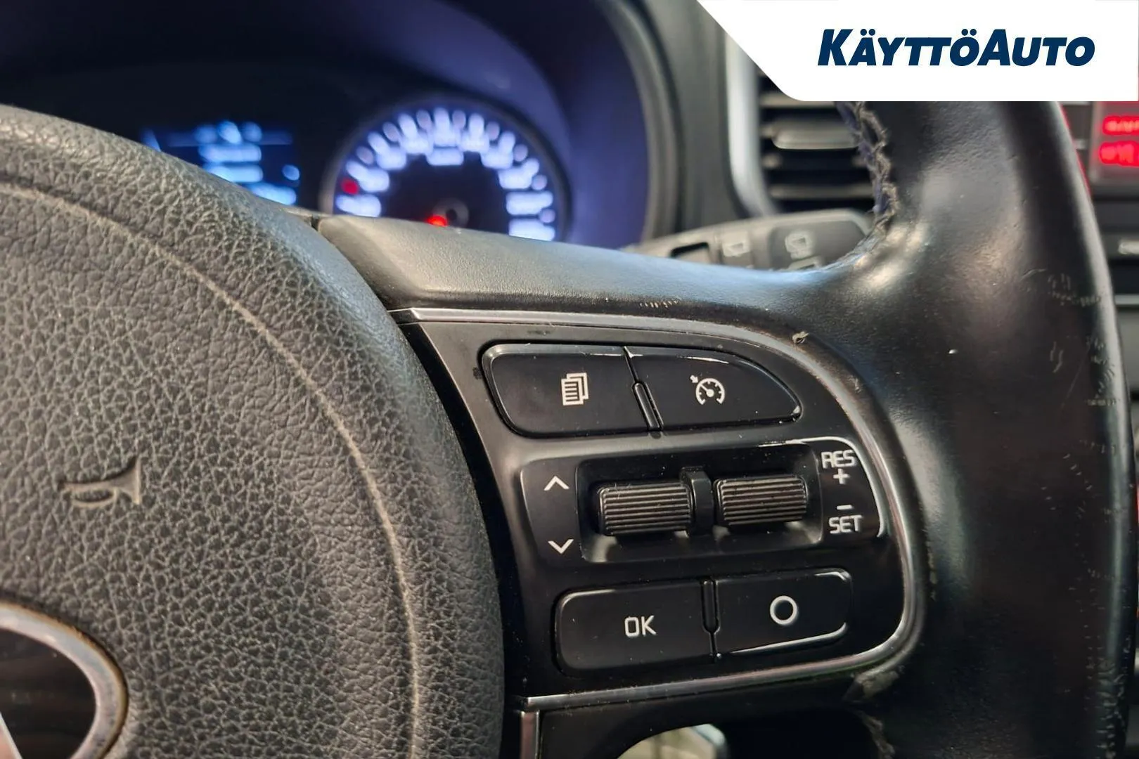 Kia Sportage CKS-618 carousel image