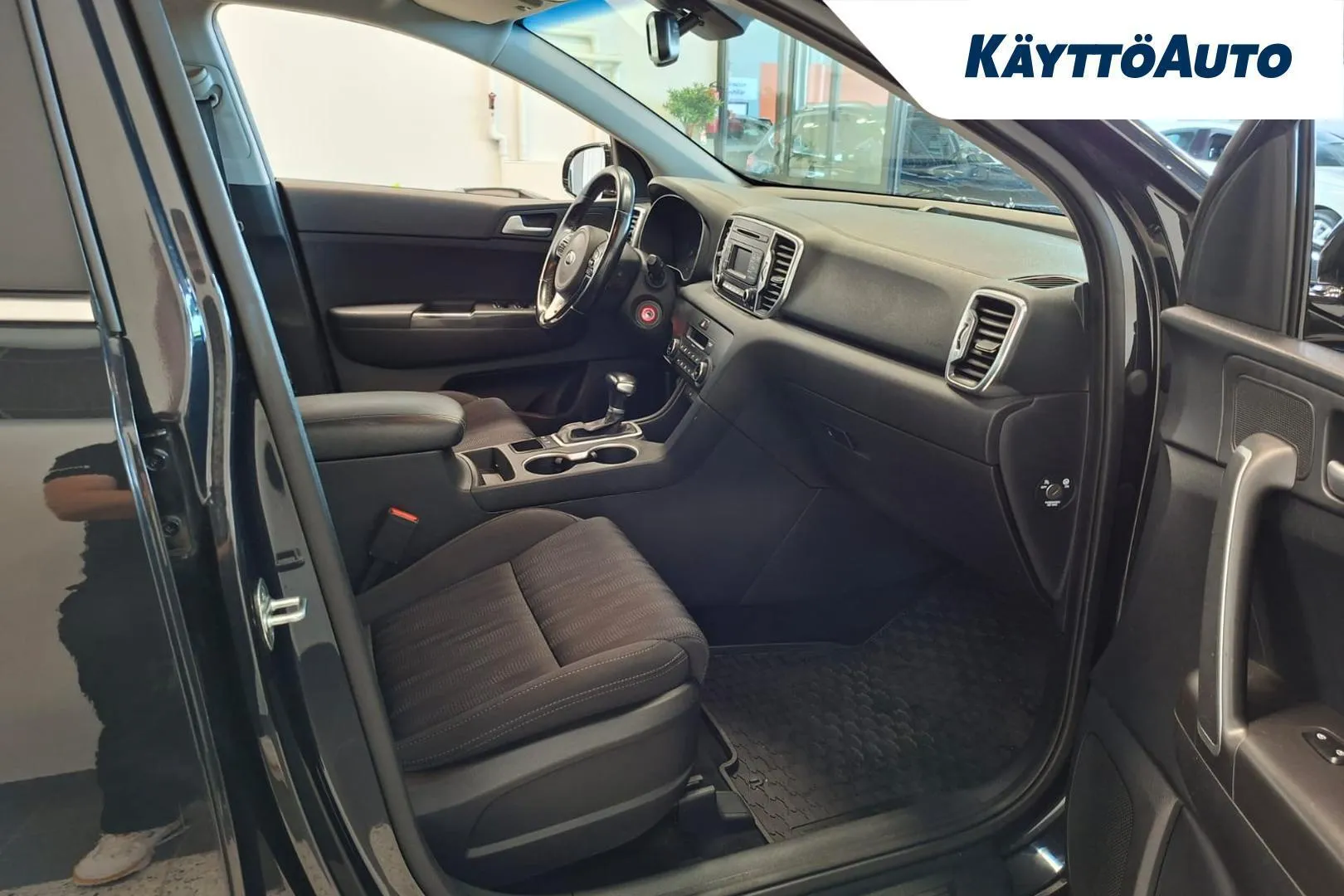 Kia Sportage CKS-618 carousel image
