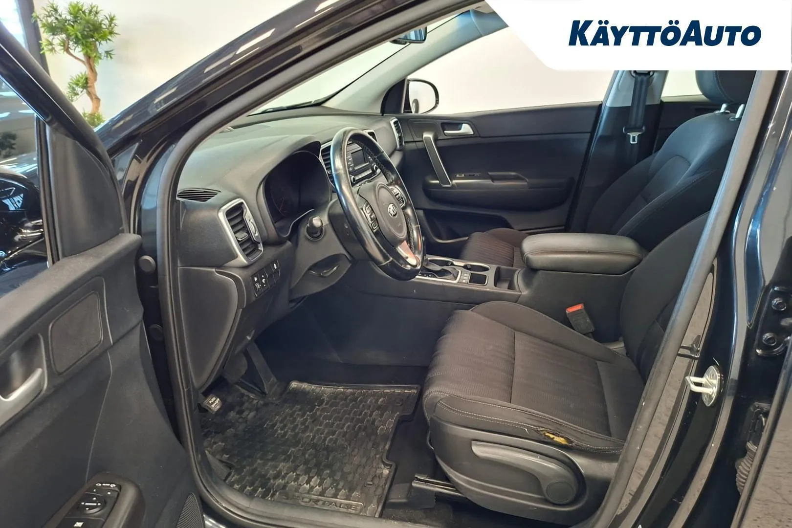 Kia Sportage CKS-618 carousel image
