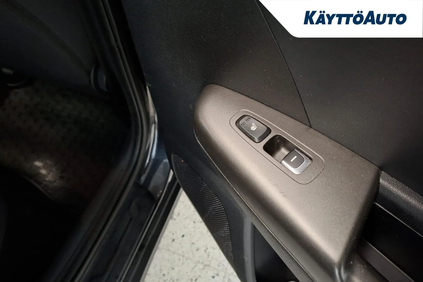 Kia Sportage CKS-618 carousel image