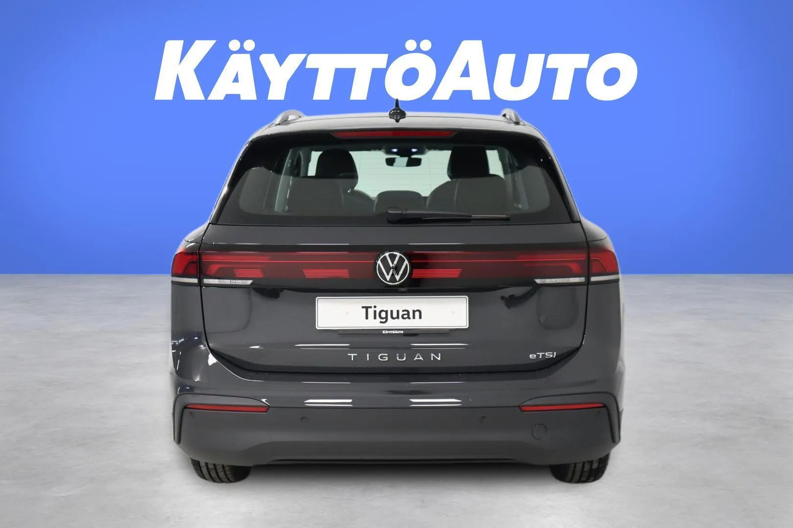 Volkswagen Tiguan SZR-334 carousel image