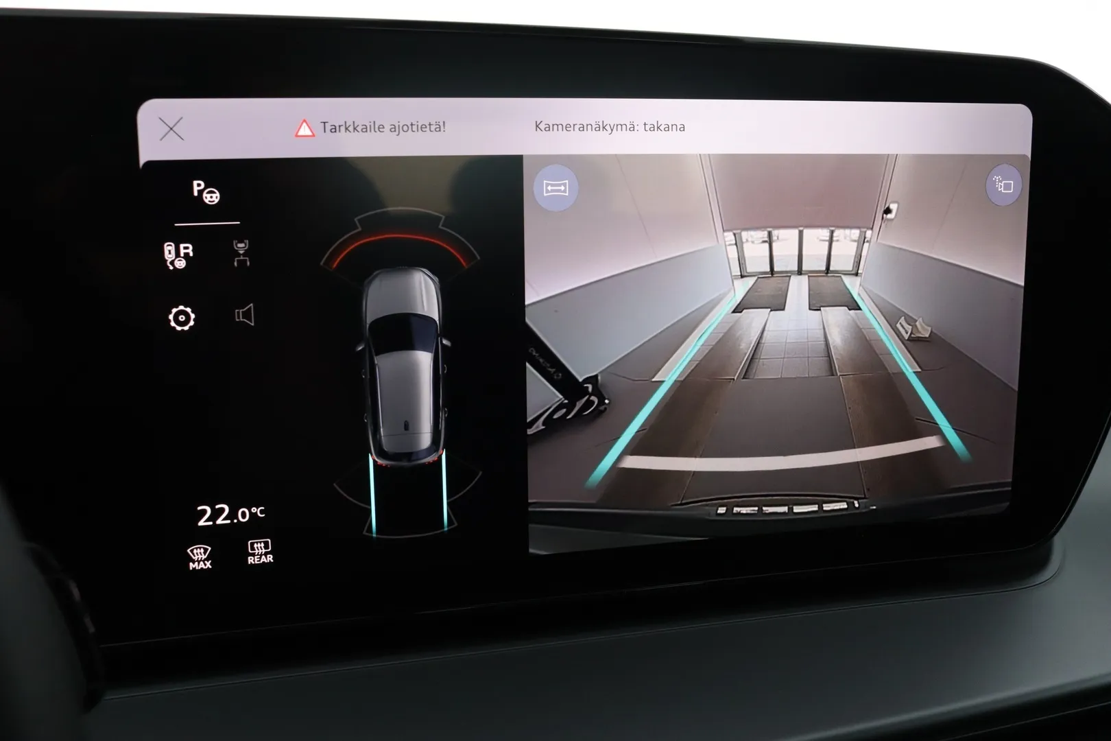 Audi Q3 YMS-230 carousel image