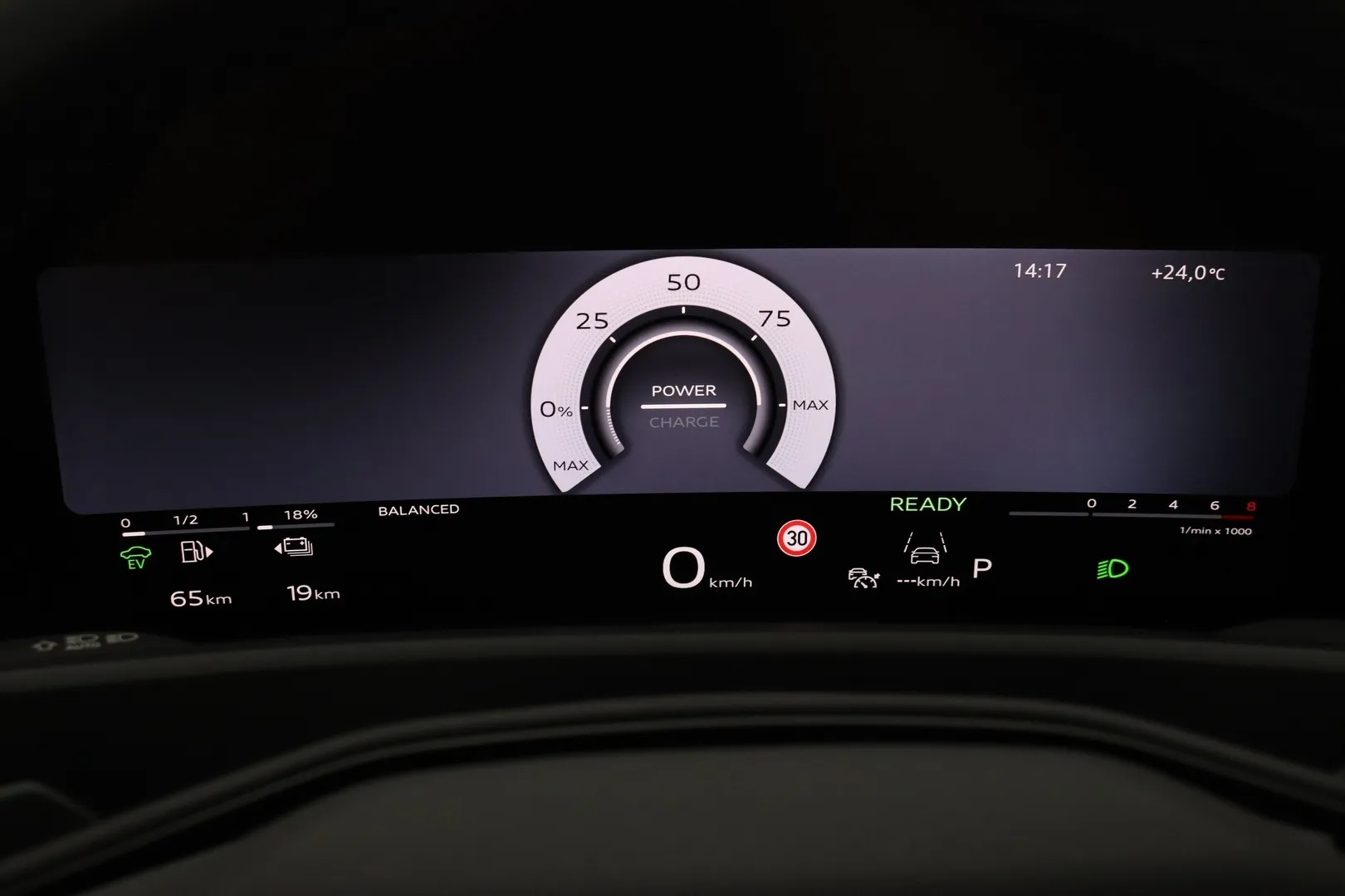 Audi Q3 YMS-230 carousel image