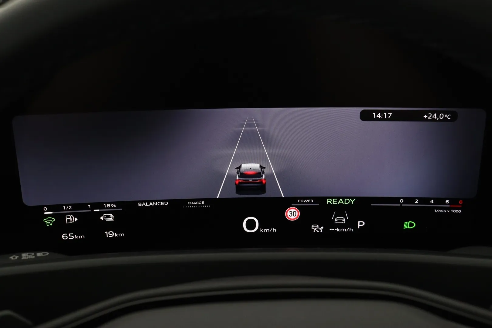 Audi Q3 YMS-230 carousel image
