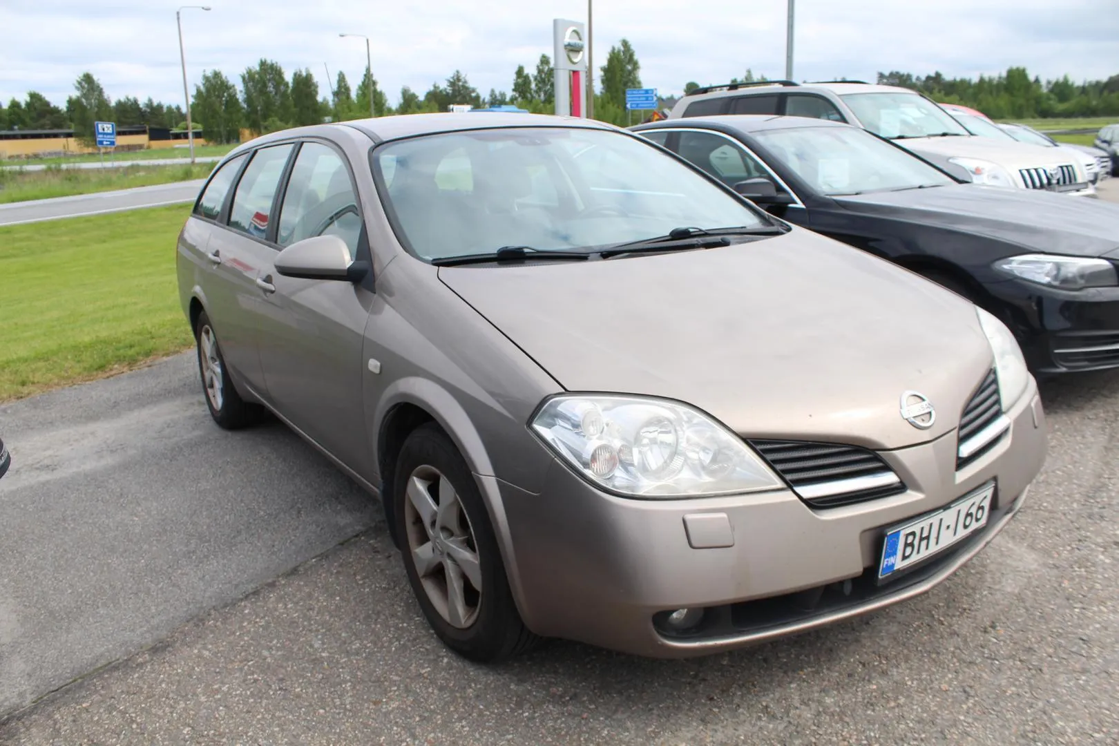 Nissan Primera BHI-166 carousel image
