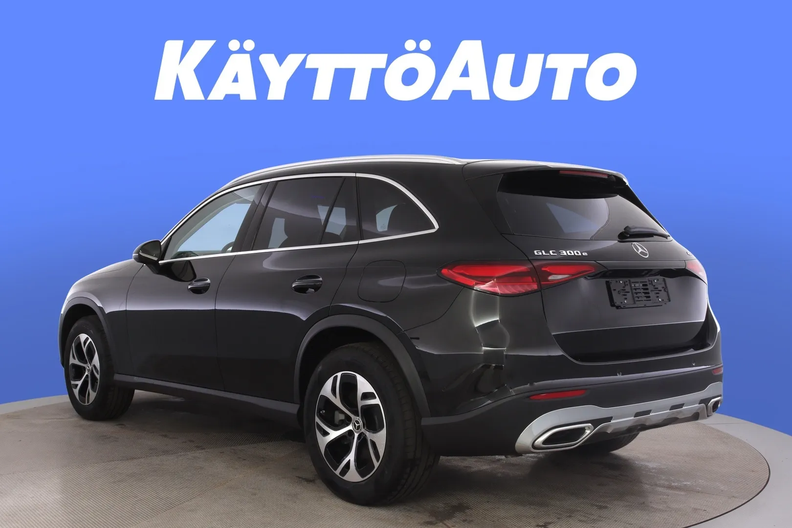 Mercedes-Benz GLC ZPU-522 carousel image