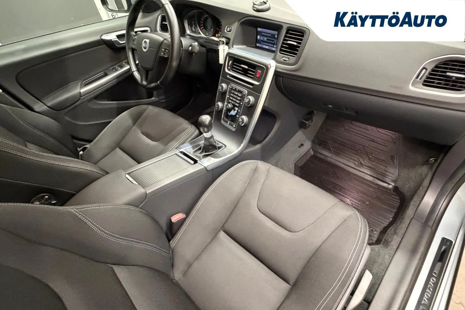 Volvo S60 LME-475 carousel image