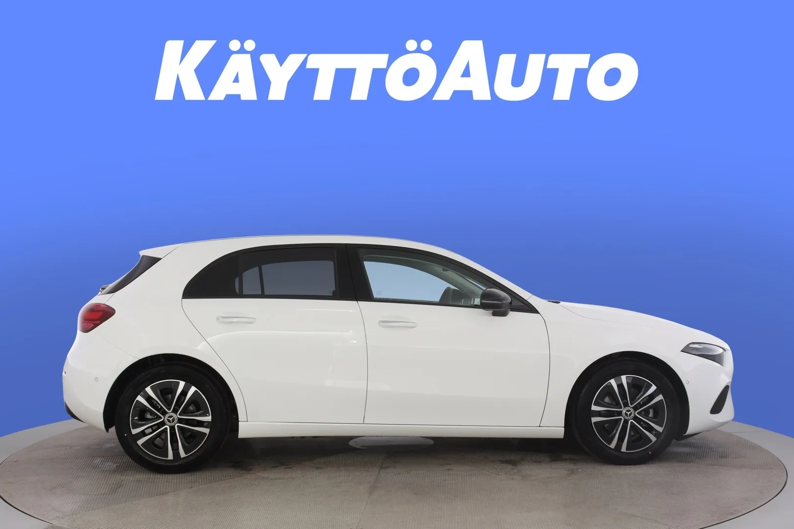 Mercedes-Benz A KYT-586 carousel image