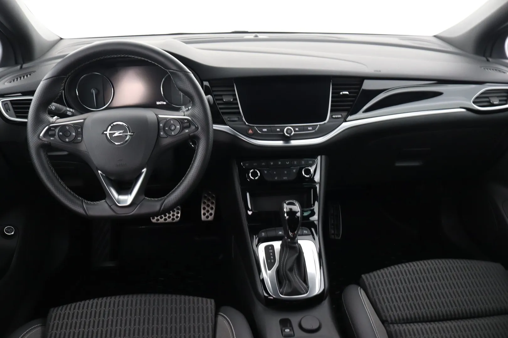 Opel Astra FOH-842 carousel image