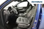 Volvo XC40 RUO-466 carousel thumbs