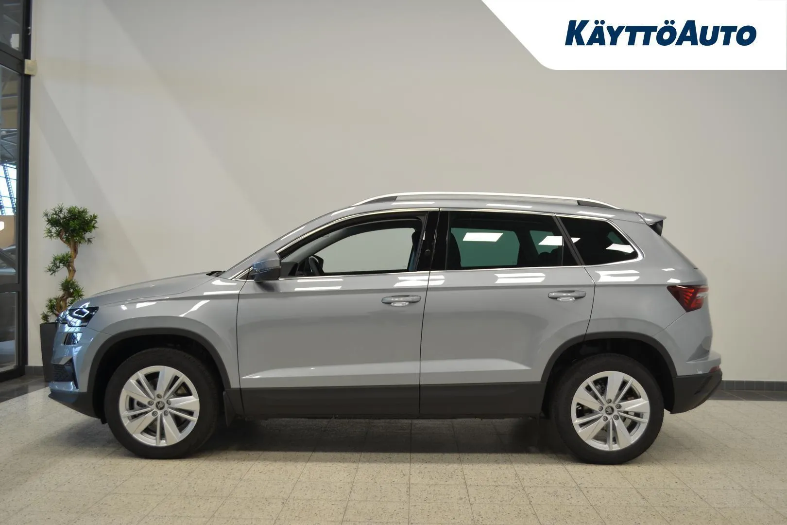 Skoda Karoq KYO-505 carousel image