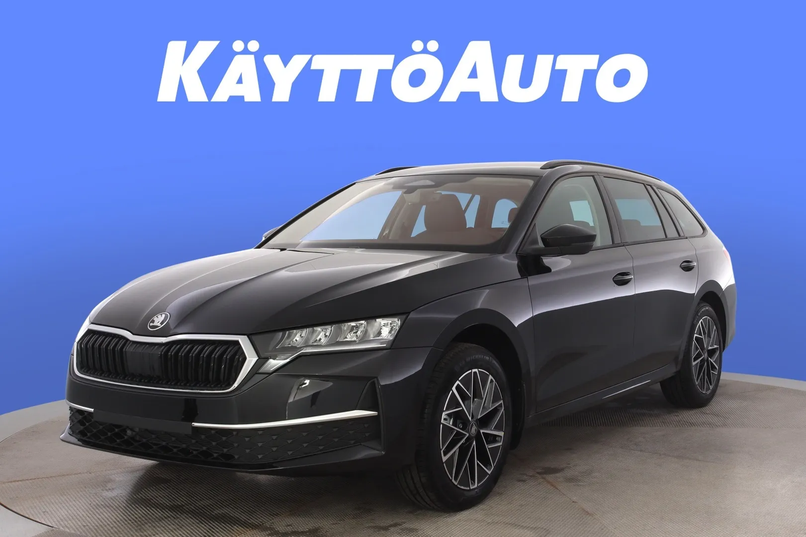 Skoda Octavia KYO-934 carousel image