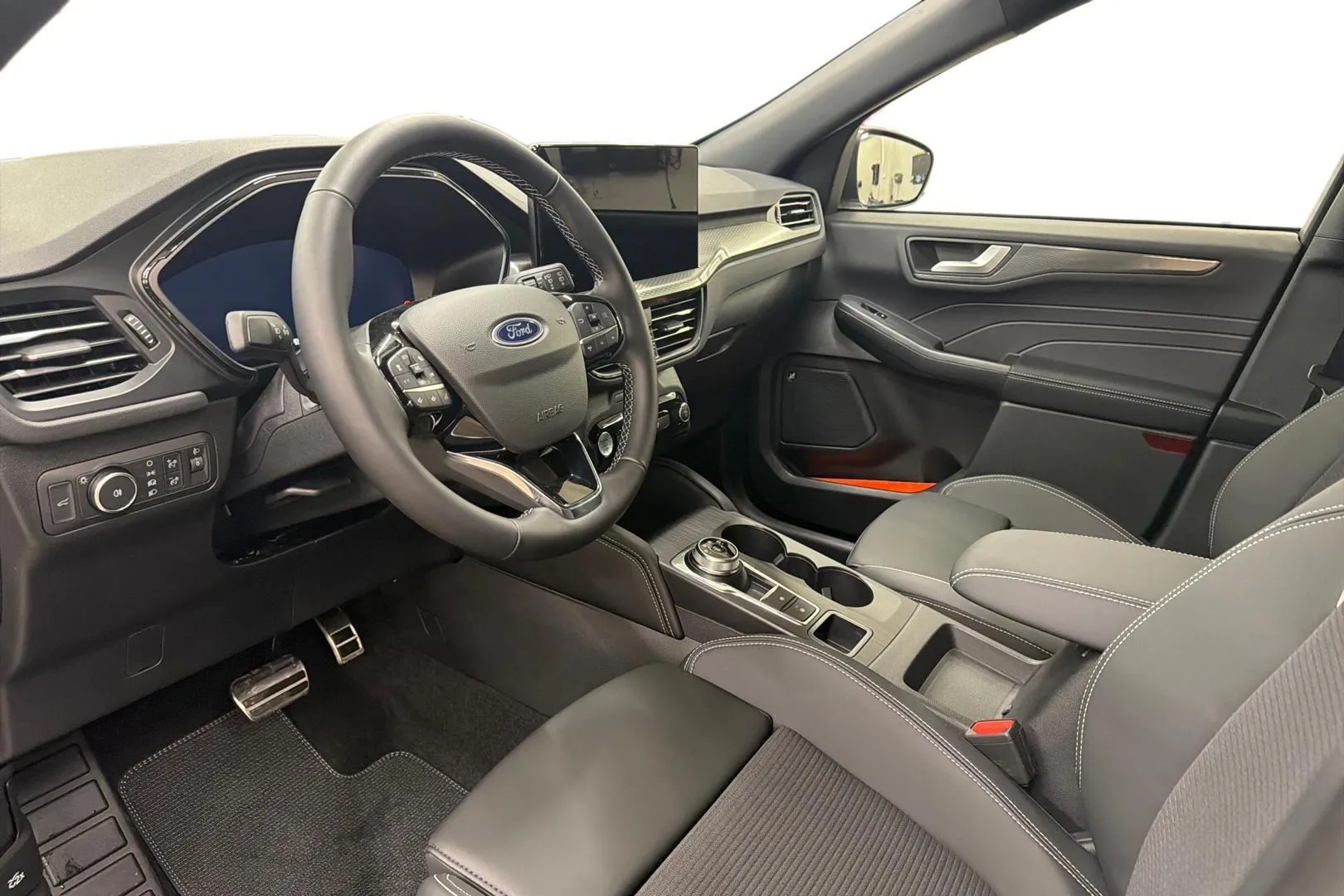 Ford Kuga FSZ-398 carousel image