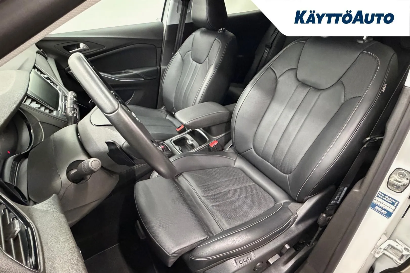 Opel Grandland X RXK-560 carousel image