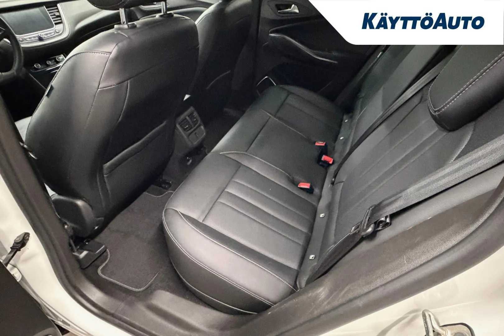 Opel Grandland X RXK-560 carousel image