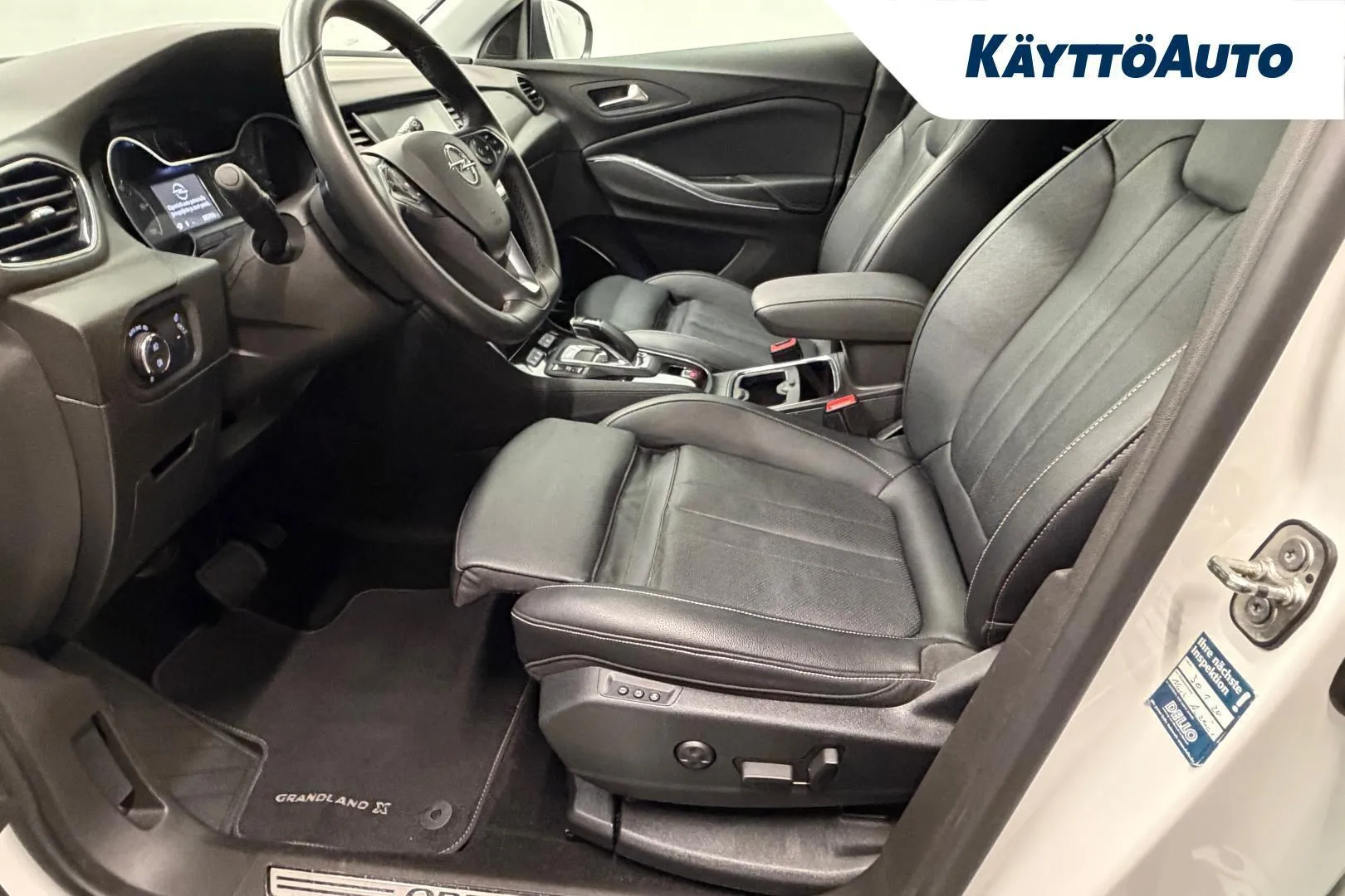 Opel Grandland X RXK-560 carousel image
