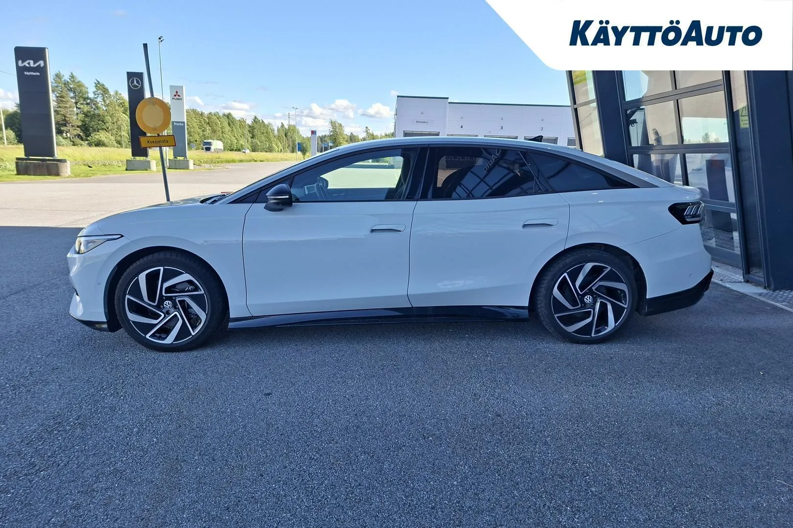 Volkswagen ID.7 ISV-703 carousel image