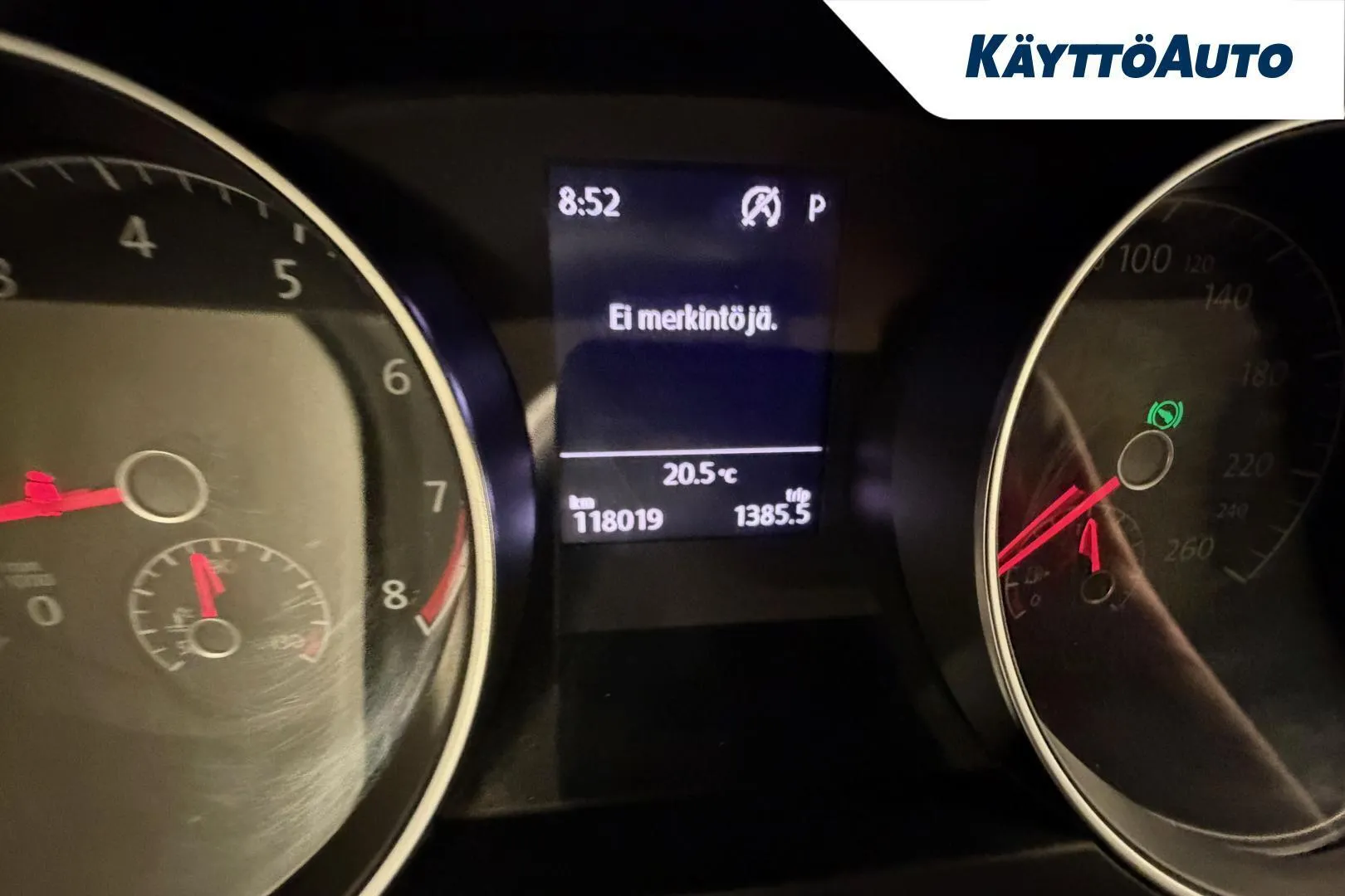 Volkswagen Golf BVT-892 carousel image
