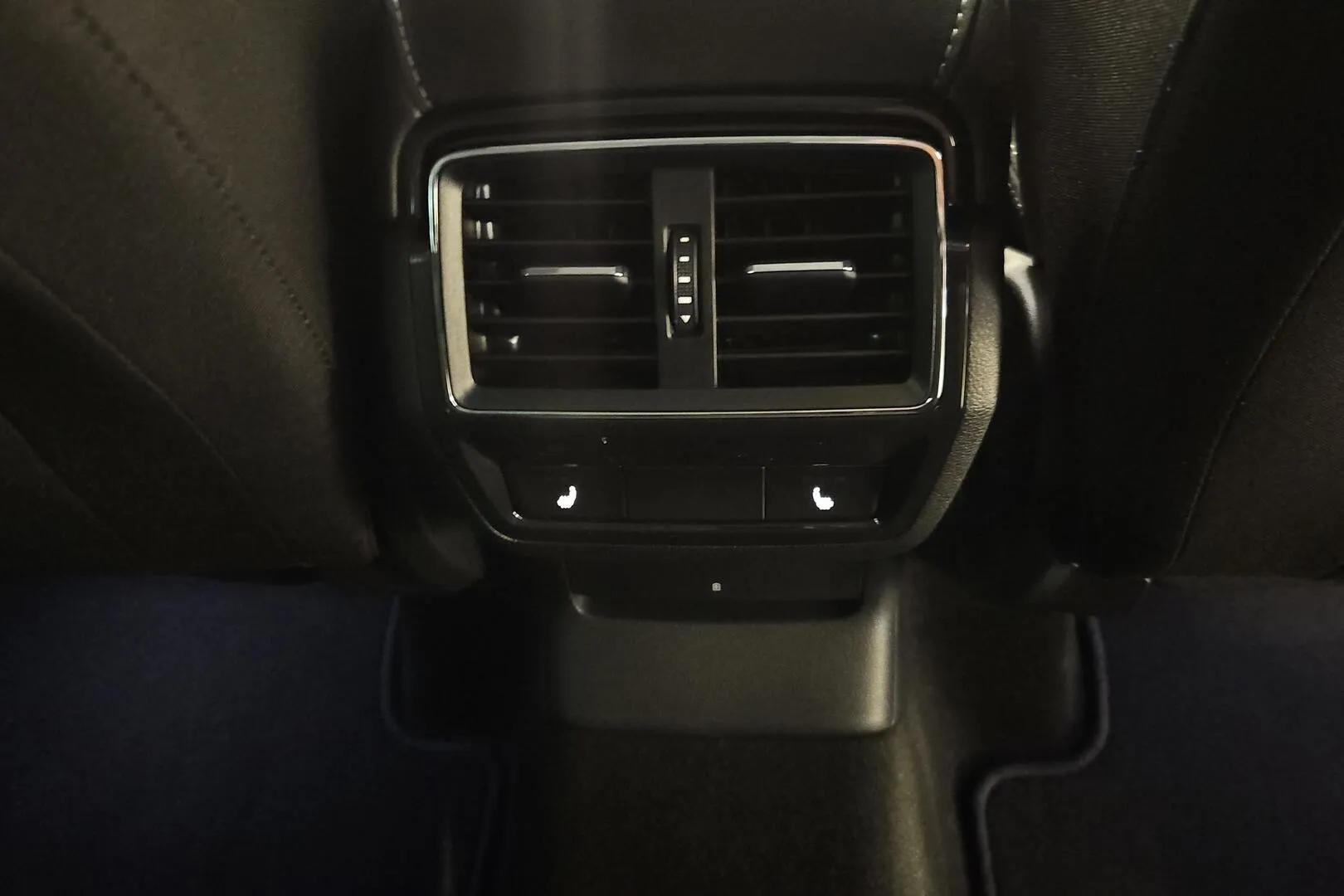 Skoda Karoq JOR-353 carousel image