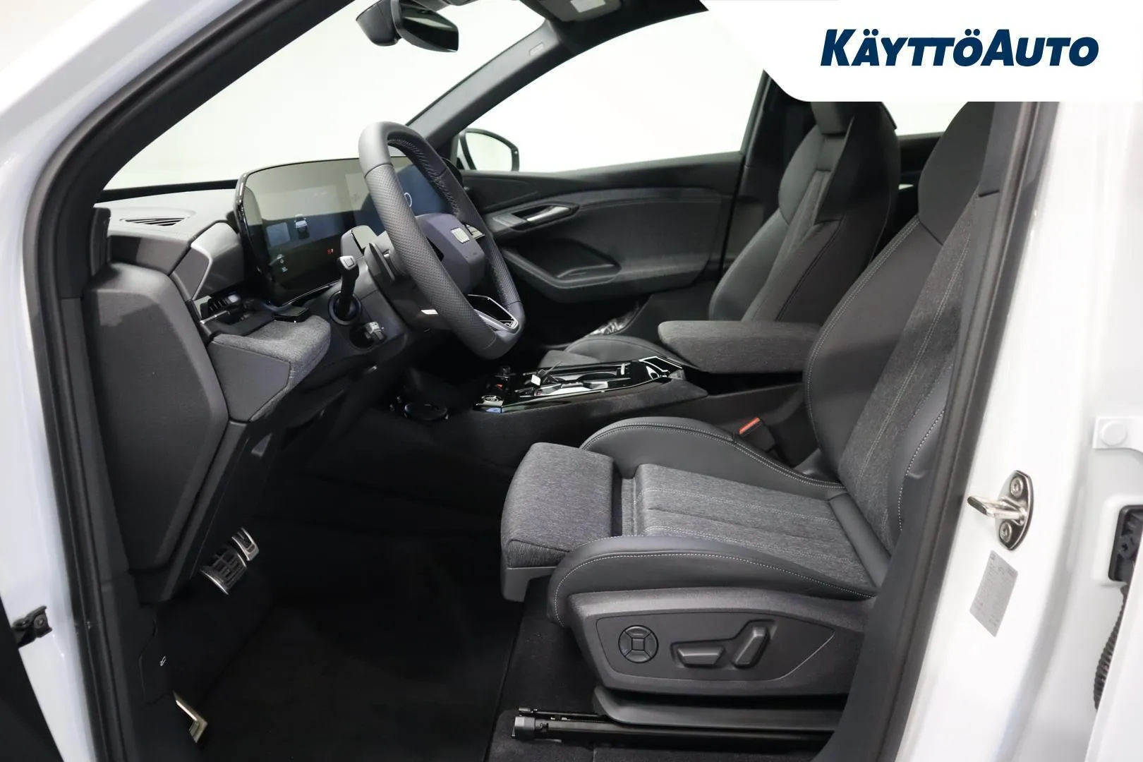 Audi Q6 e-tron MSP-792 carousel image