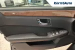 Mercedes-Benz E YHA-576 carousel thumbs