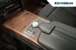 Mercedes-Benz E YHA-576 carousel thumbs