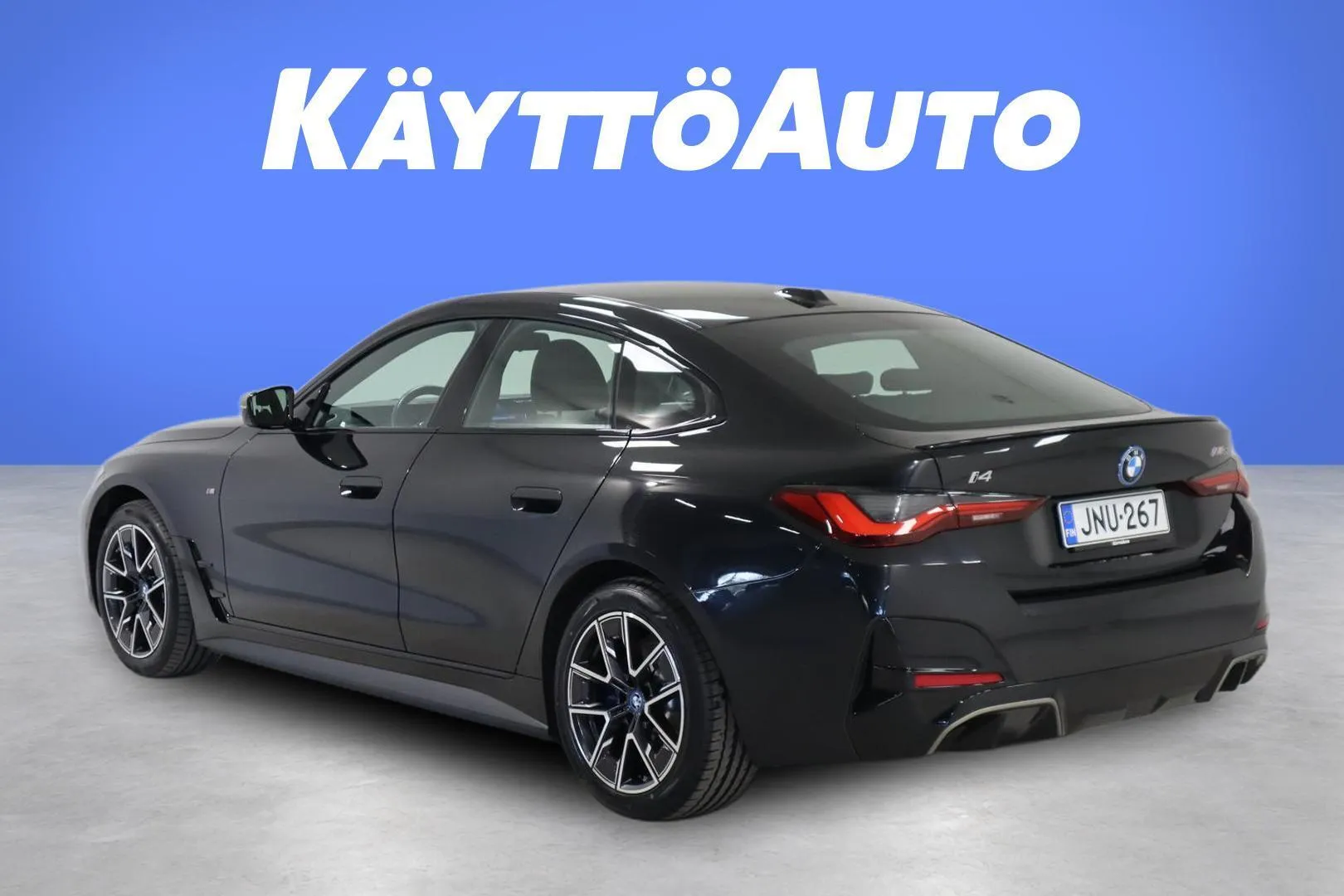 BMW i4 JNU-267 carousel image
