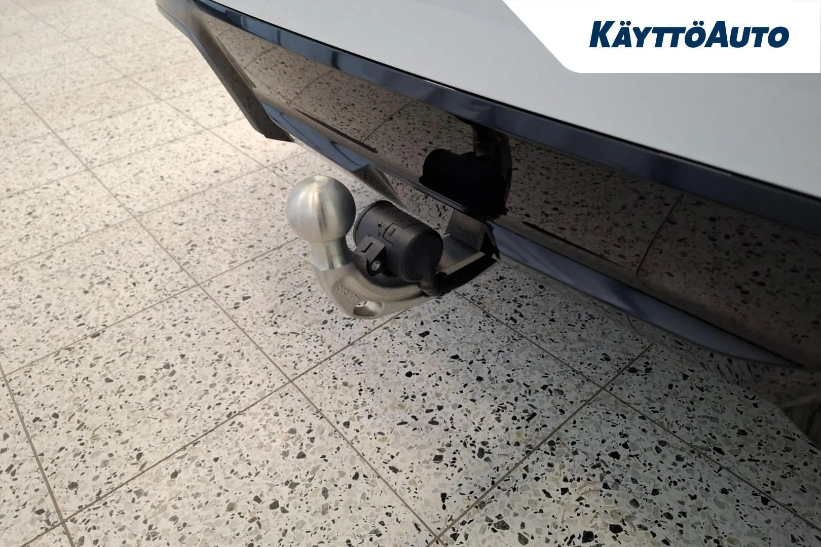 BMW I4 M60 KYT-551 carousel image
