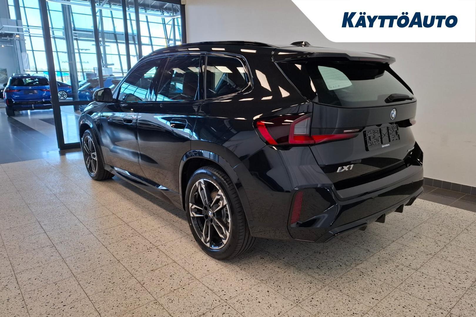 BMW iX1 U11 xDrive30 Fully Charged 2026, kuva 4/21