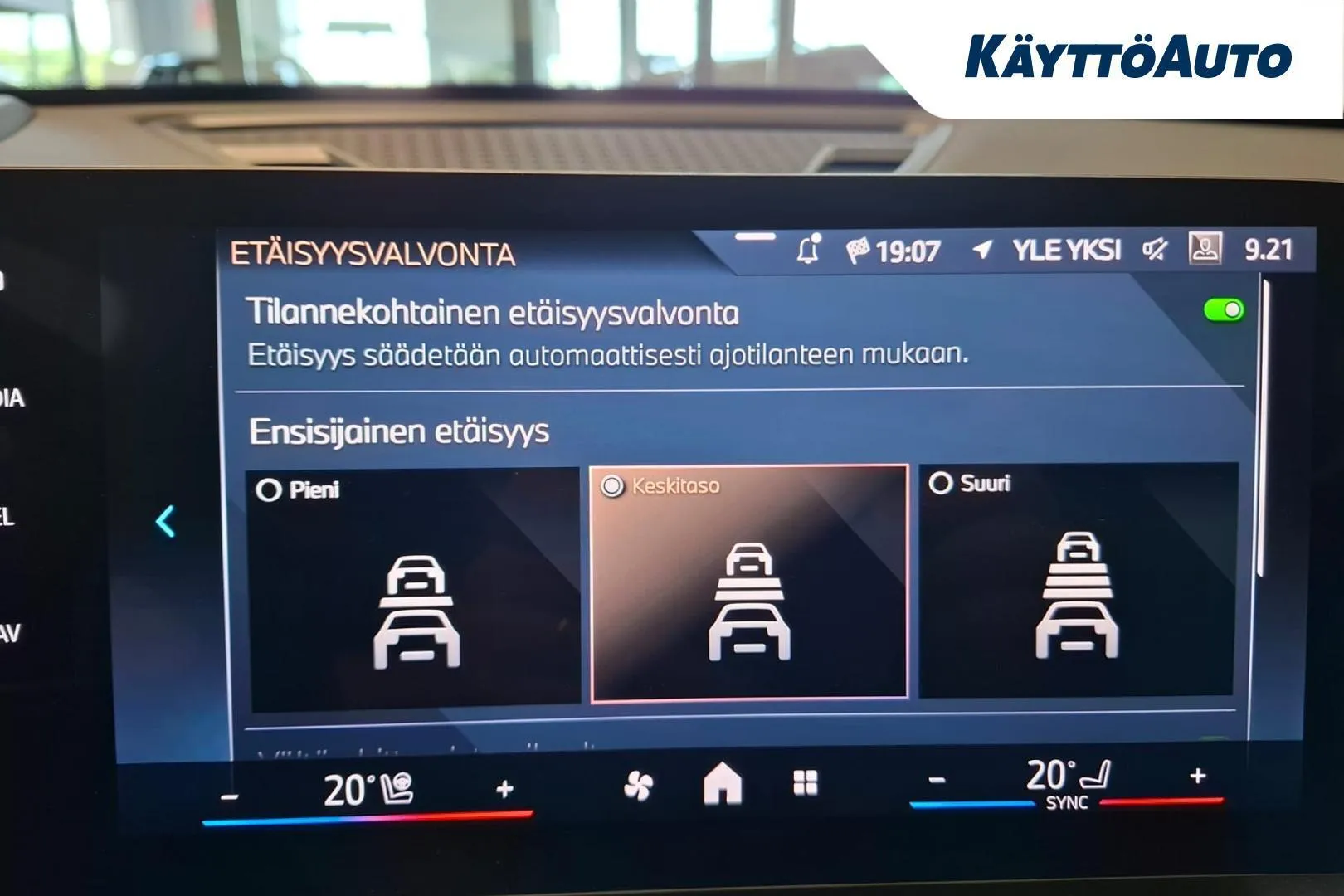 BMW iX1 KYS-120 carousel image