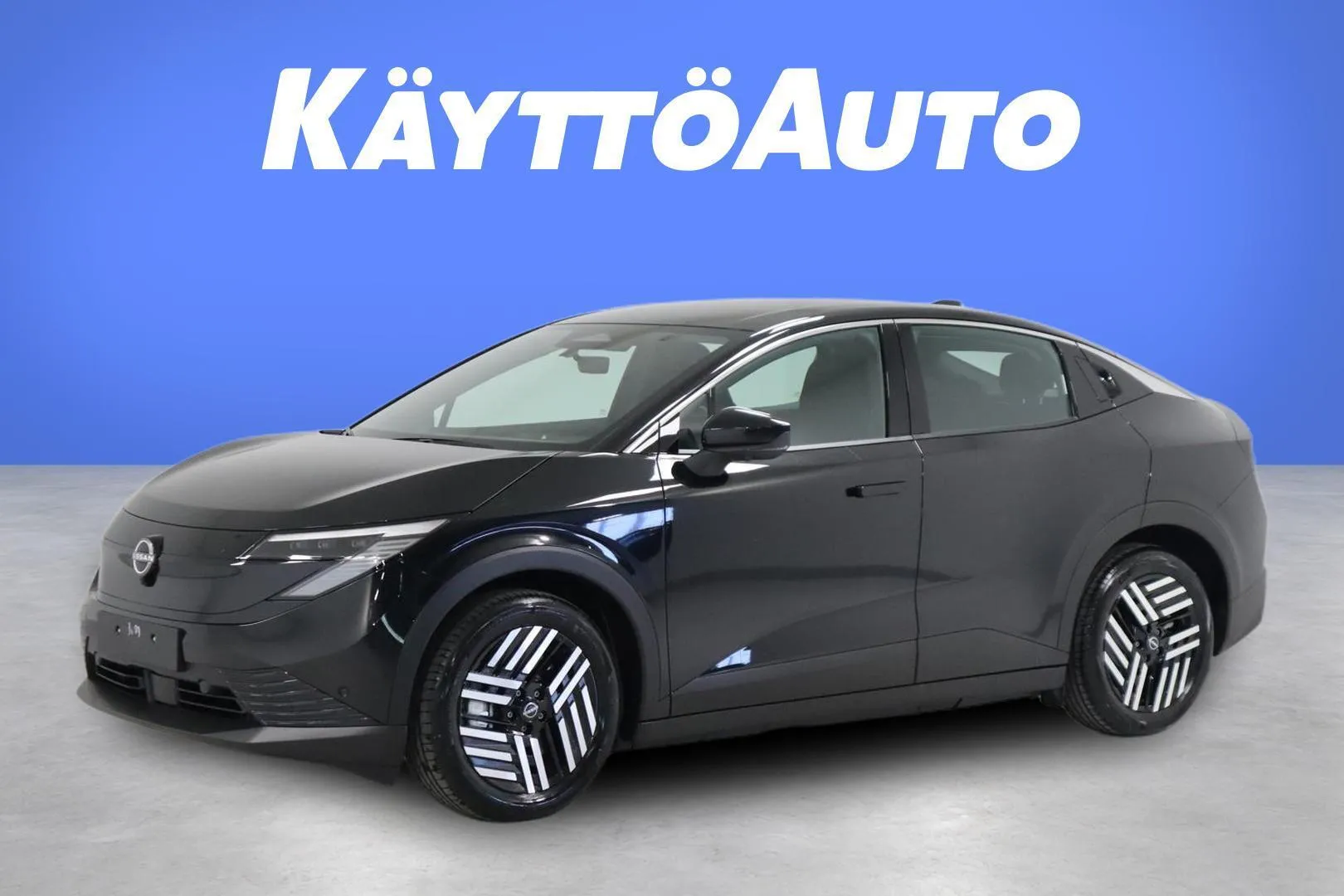Nissan Leaf MSN-824 carousel image