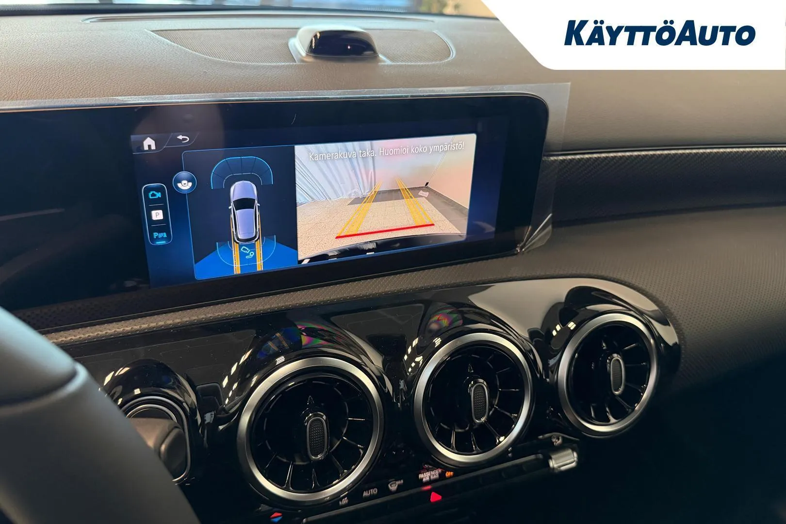 Mercedes-Benz A KYT-580 carousel image