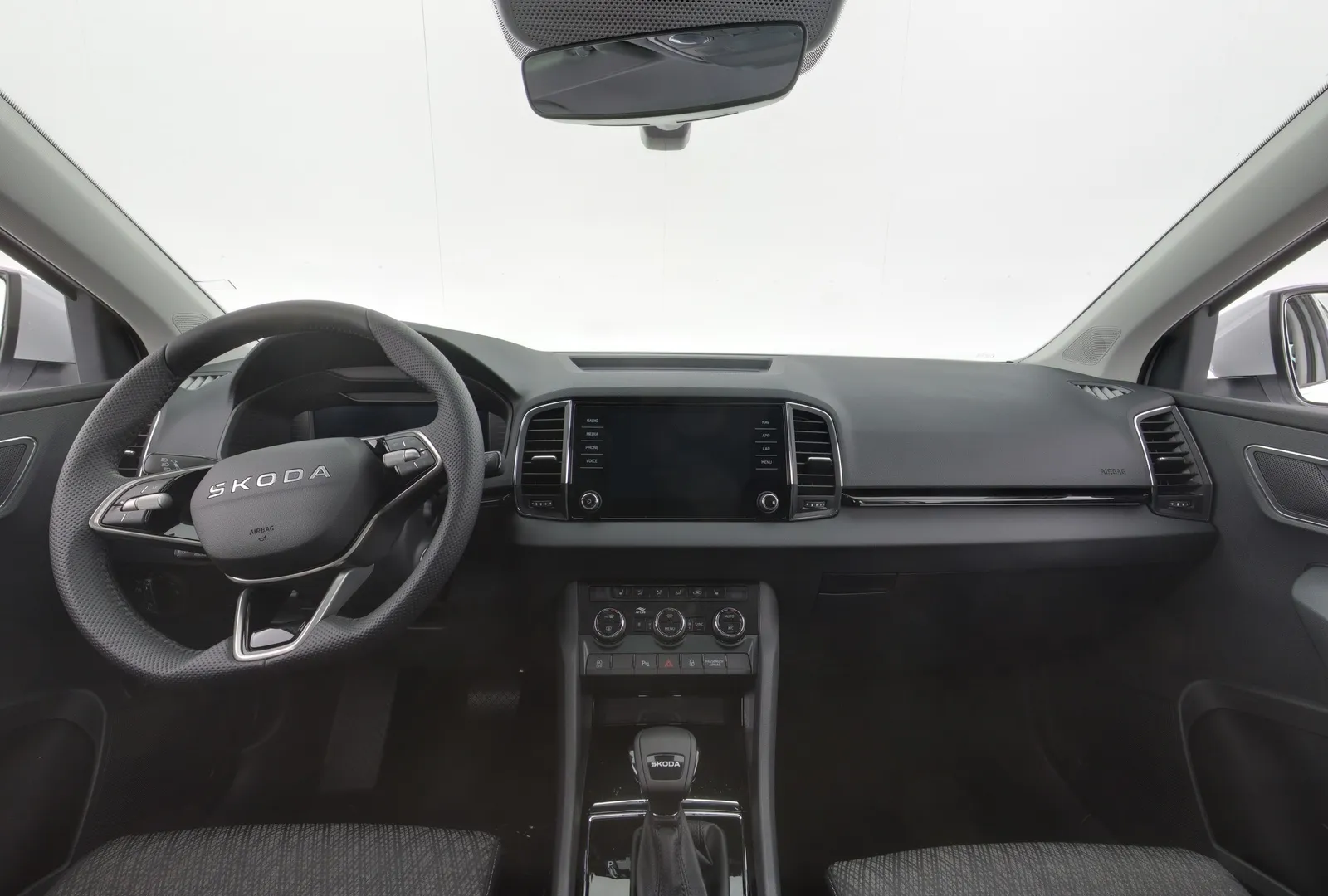 Skoda Karoq SZS-468 carousel image