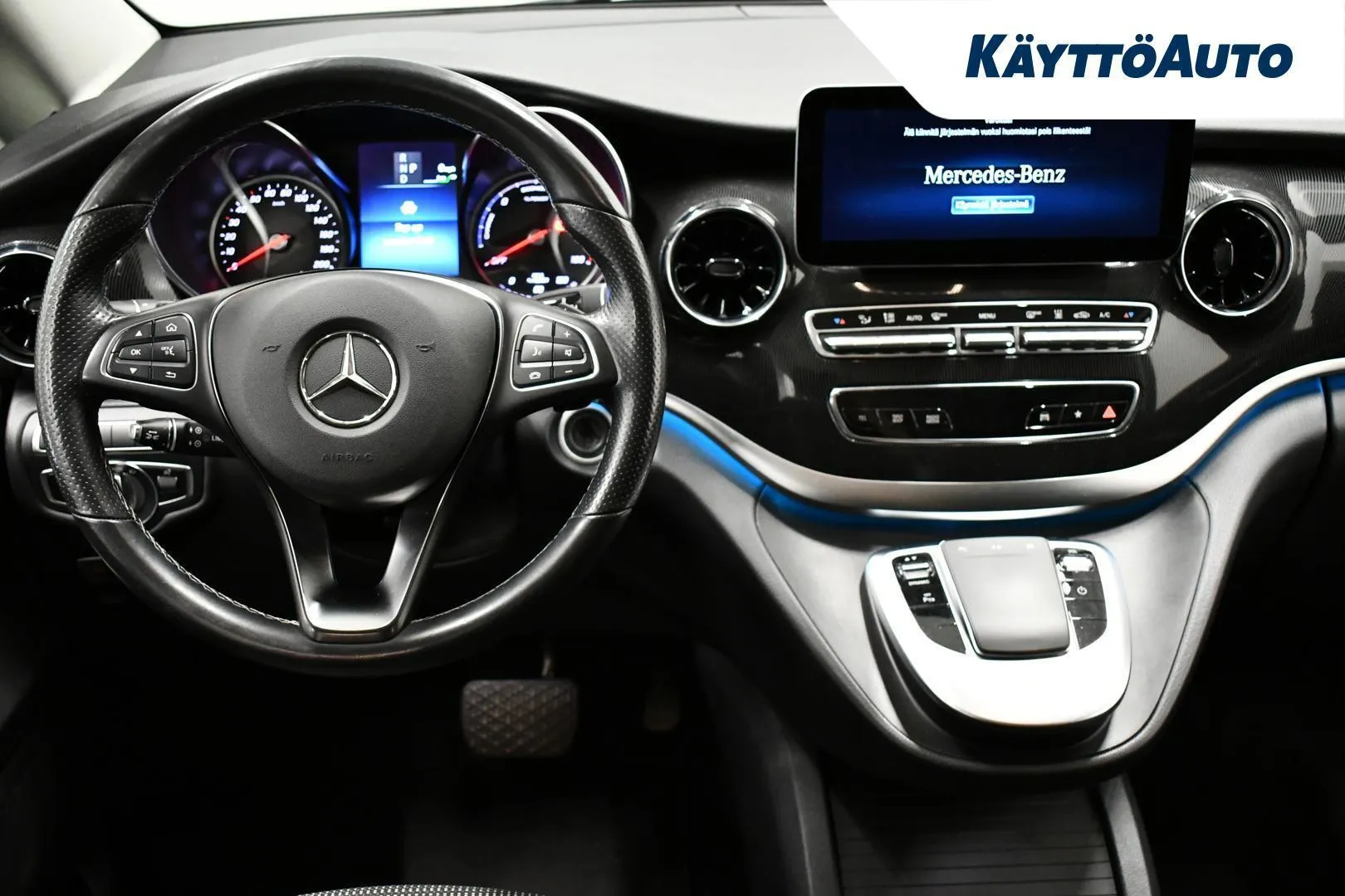 Mercedes-Benz EQV LST-440 carousel image