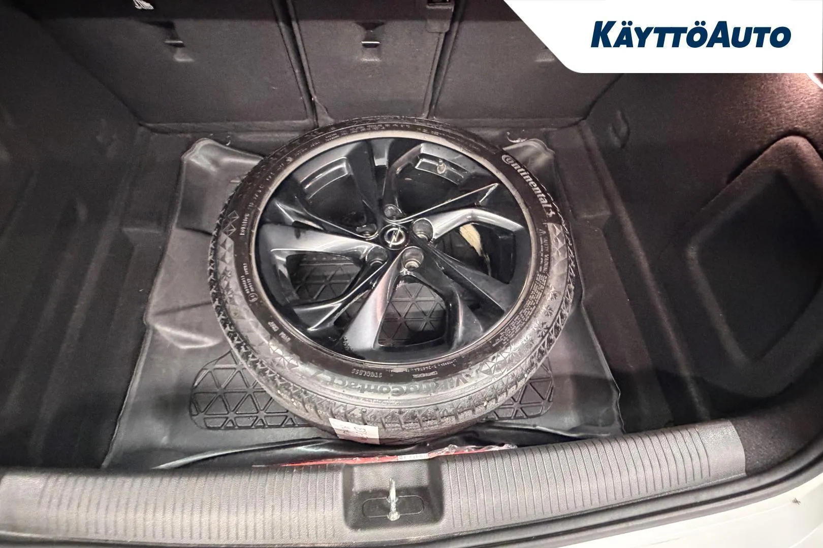 Opel Astra ERS-599 carousel image