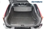 Volvo V90 NMG-747 carousel thumbs