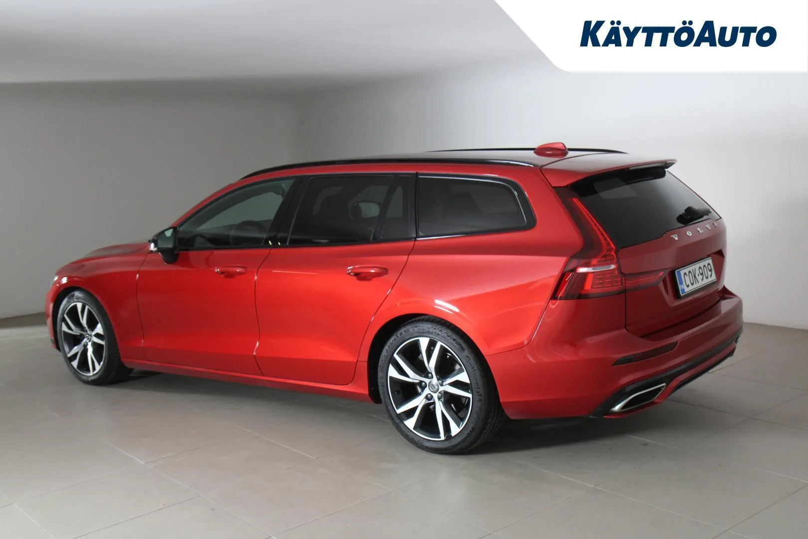 Volvo V60 COK-909 carousel image