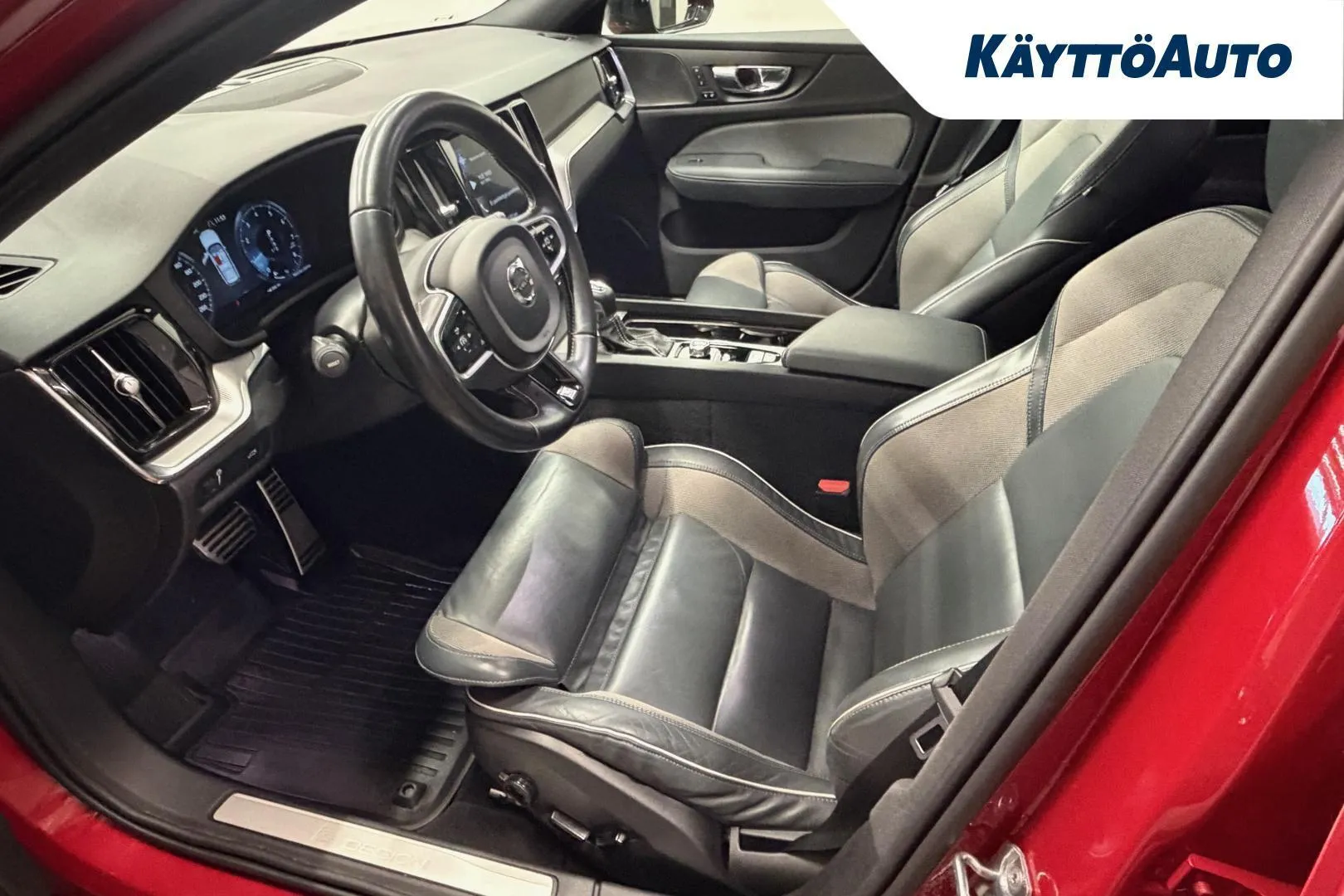 Volvo V60 COK-909 carousel image